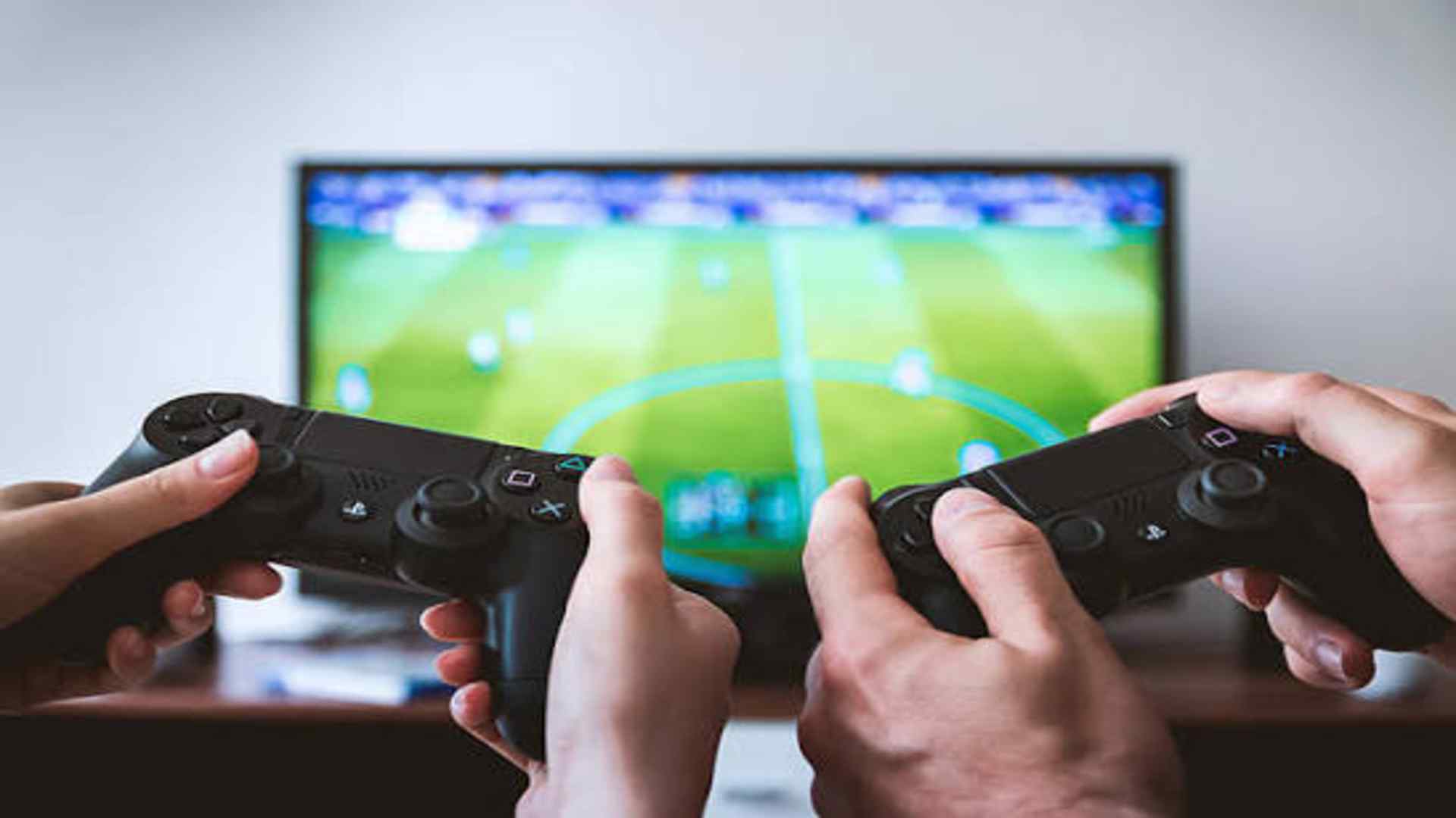 Why Smart Players Still Make Emotional Decisions